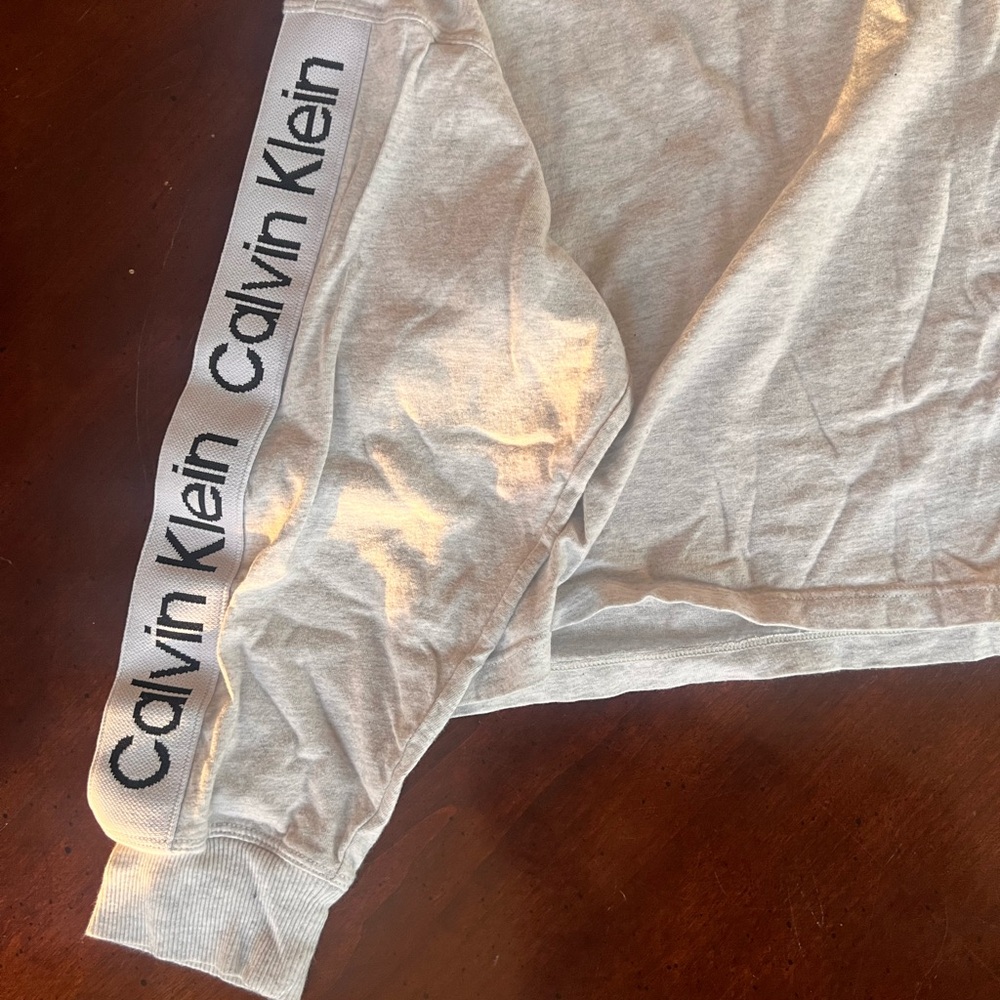 Calvin Klein Gray Lounge Set - Picture 5 of 6